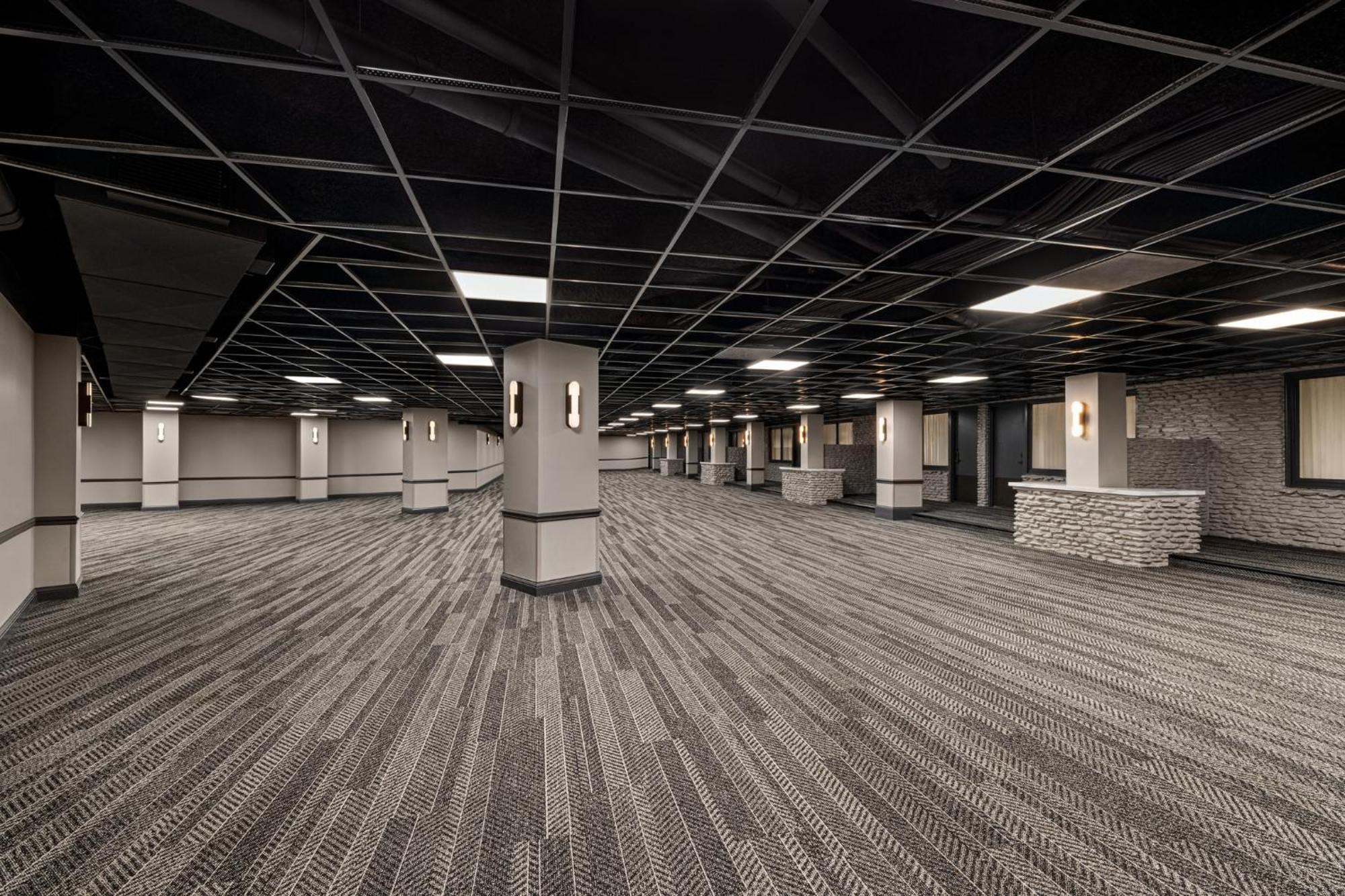 Crowne Plaza Airport Expo Ctr By Ihg Hotel Louisville-Jefferson County